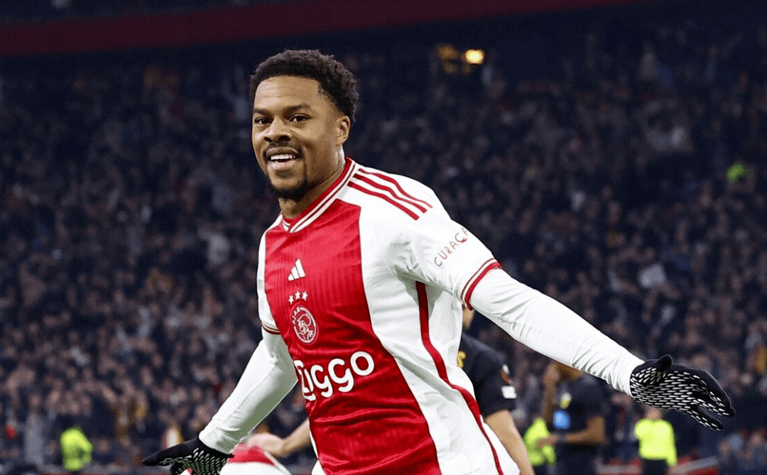 阿贾克斯发布备战花絮，清晨绝杀压哨，意大利杯任务艰巨，临场指挥获称赞的简单介绍-jiuyou