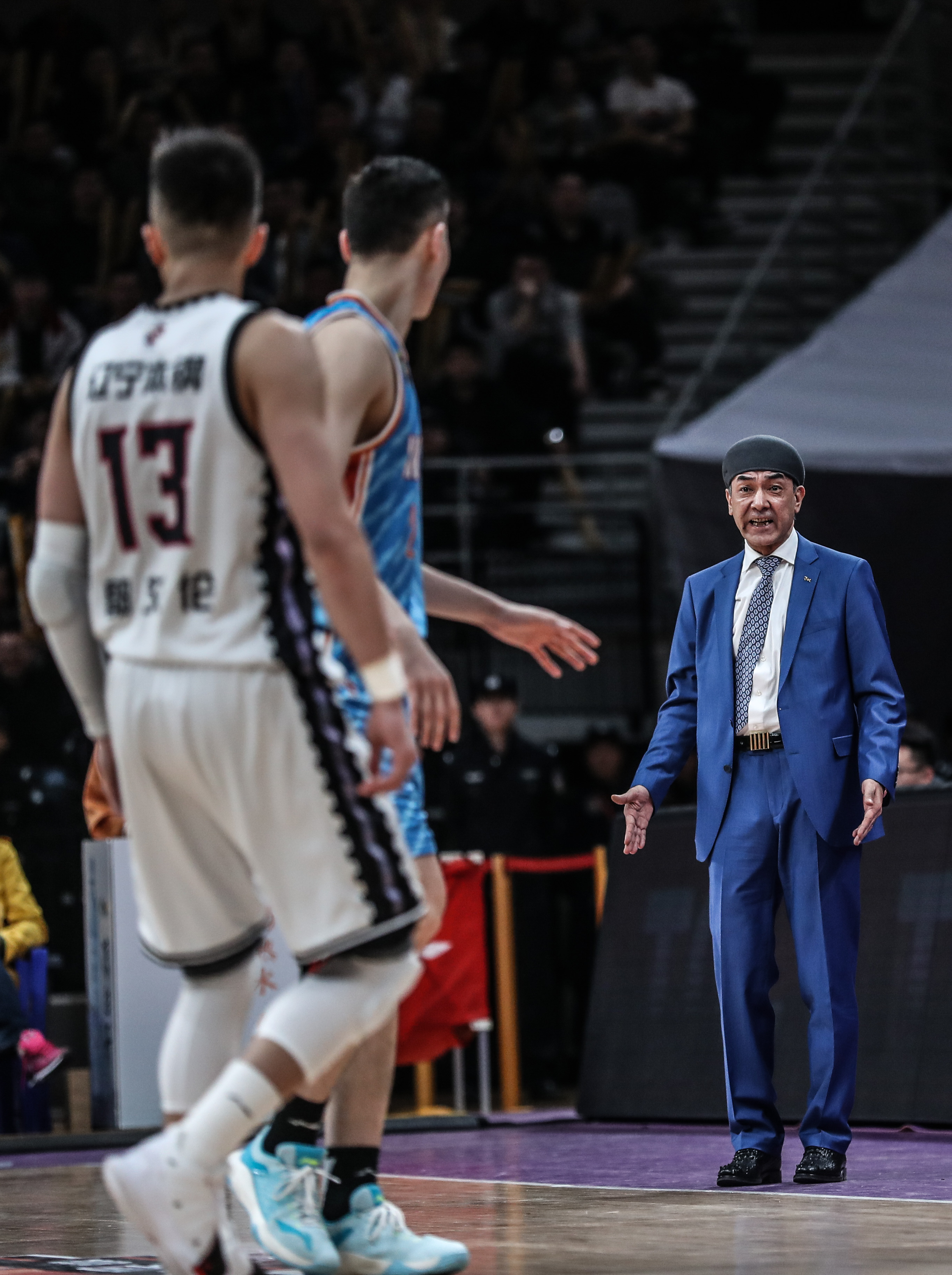 欧篮联倒计时，新疆广汇今夜止住颓势，细节引发关注，球迷炸锅，赛程密集仍需轮换的简单介绍-jiuyou